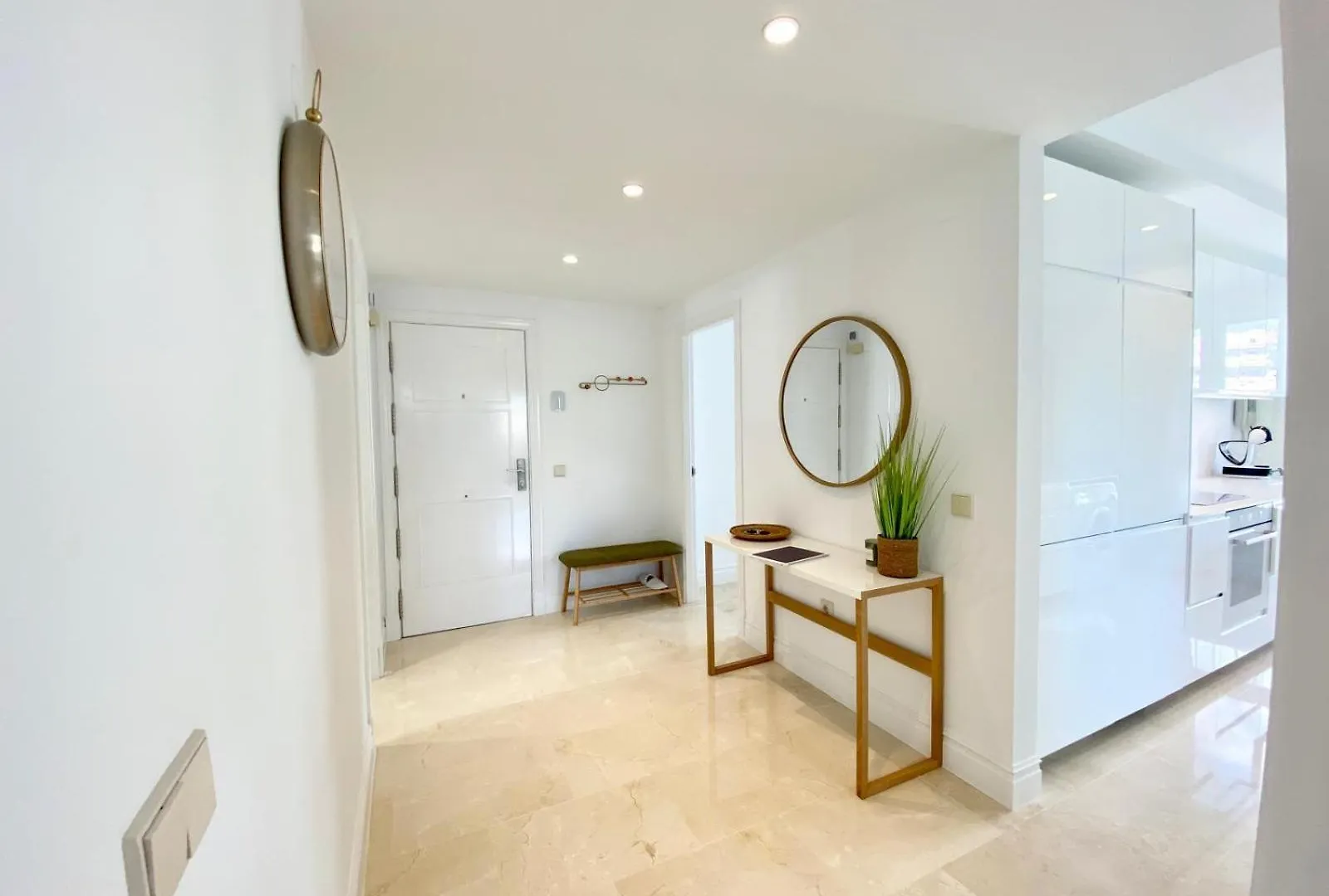 Las Canas Beach Apartment Beachside Marbella