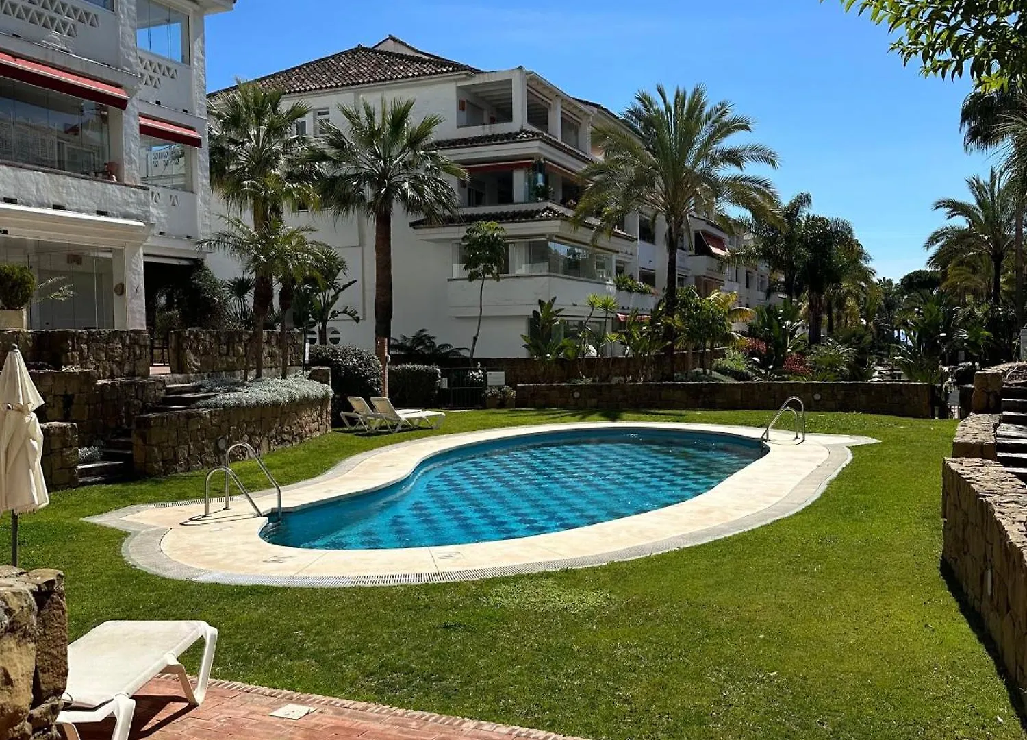 Las Canas Beach Apartment Beachside Marbella Spanien